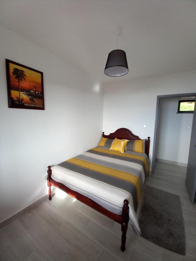 Casa Dos Avos Domingos & Matilde Villa Estreito Da Calheta Luaran gambar